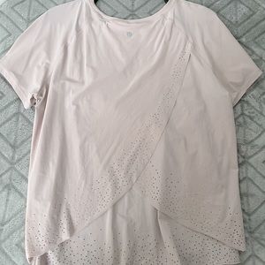 Lululemon Quick Pace top